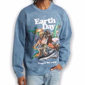 Alpha Collective Earth Day Graphic Crewneck Sweatshirt Blue Men's Size Large
